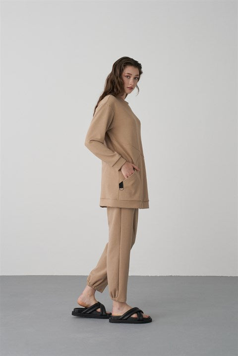 Beige Sweatshirt and Trousers Set