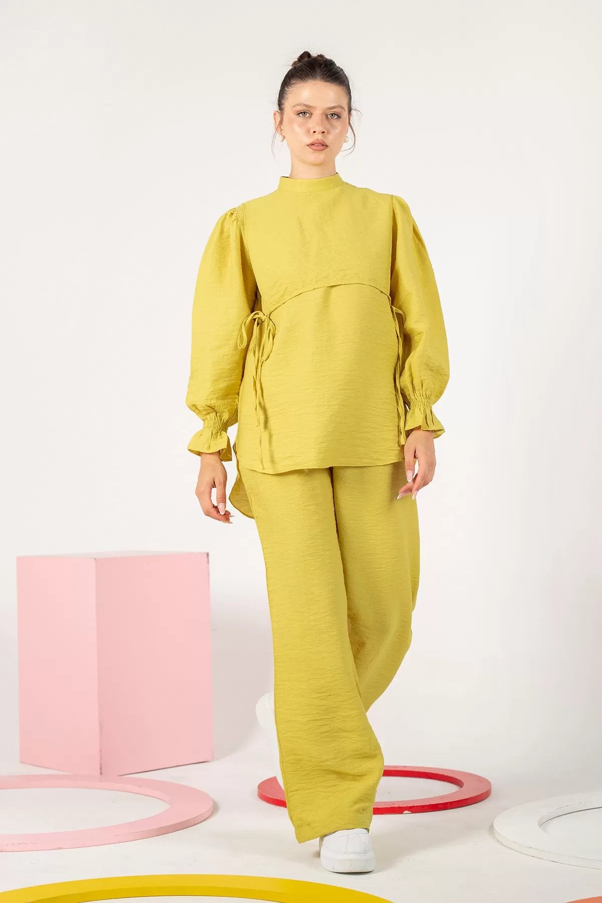 Sun-Kissed Yellow with a Lemon Undertone Dipped Hem Top and Trousers Set